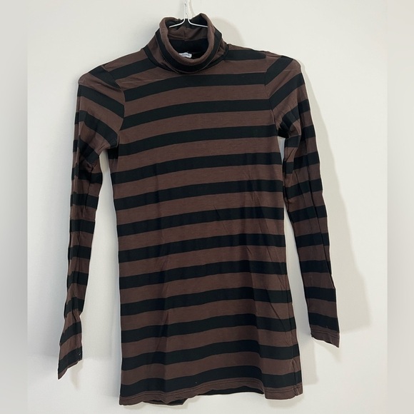 Splendid Turtle Neck. Excellent Condition. - Picture 1 of 4